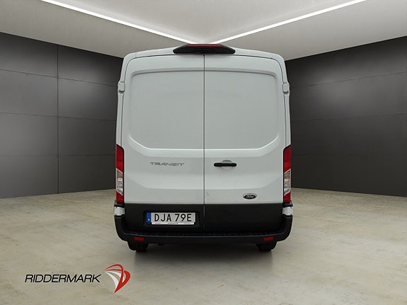 Ford Transit 8 of 27