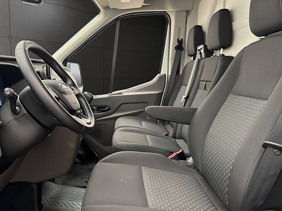 Ford Transit 14 of 27