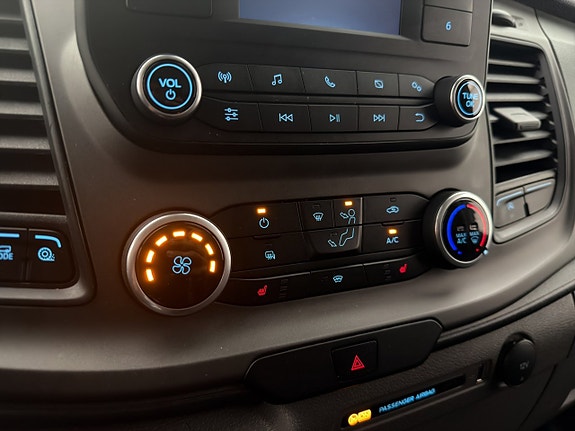 Ford Transit 21 of 27