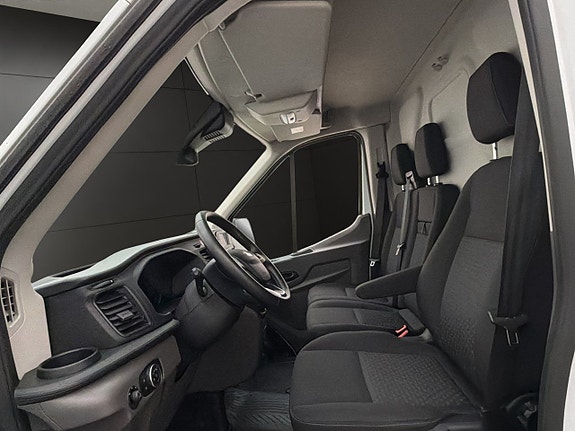 Ford Transit 15 of 28
