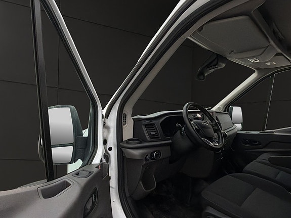 Ford Transit 14 of 28