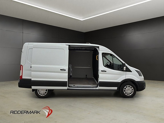 Ford Transit 12 of 28