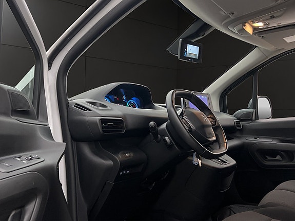 Peugeot e-Partner 14 of 30