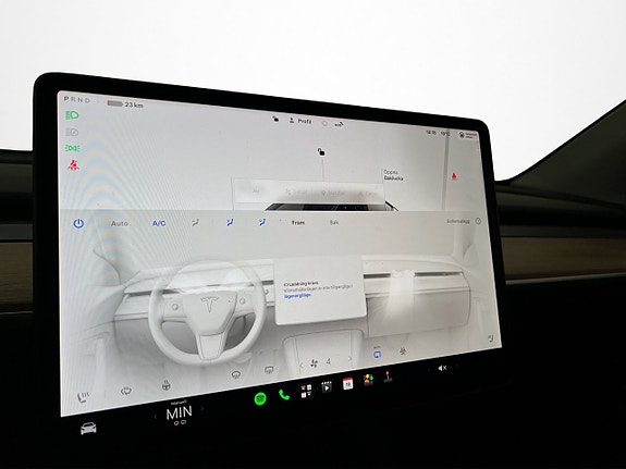 Tesla Model Y 16 of 29