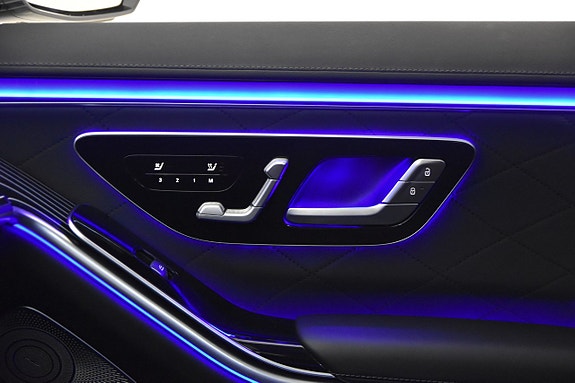 Mercedes-Benz S500 13 of 26