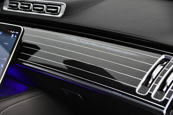 Mercedes-Benz S500 22 of 26