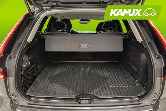 Volvo XC60 15 of 24