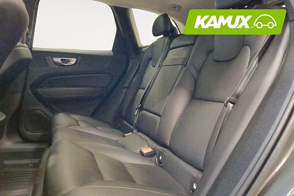 Volvo XC60 13 of 24