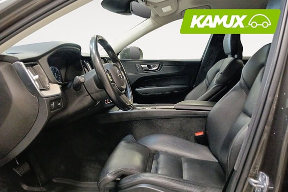 Volvo XC60 9 of 24