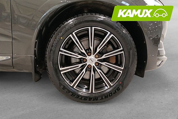Volvo XC60 8 of 24