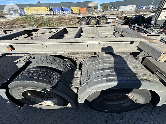 Scania r480 dragbil 20 of 27