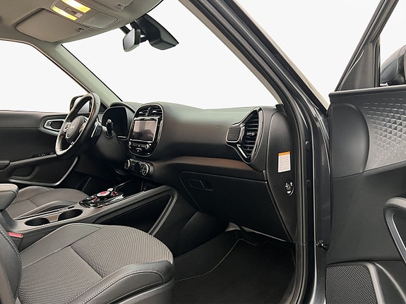 Kia e-Soul 21 of 30