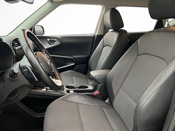 Kia e-Soul 11 of 30