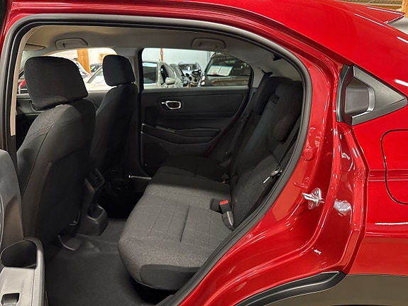 Honda HR-V 9 of 16