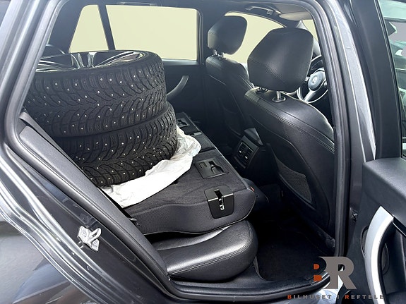 BMW 320d 11 of 14
