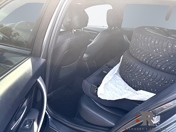 BMW 320d 10 of 14