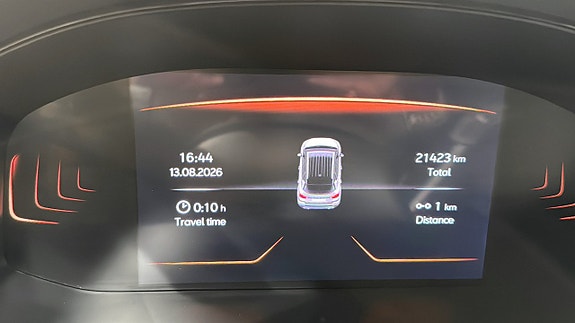 Seat Arona 16 of 18