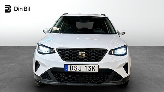 Seat Arona 4 of 18
