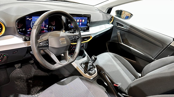 Seat Arona 7 of 18