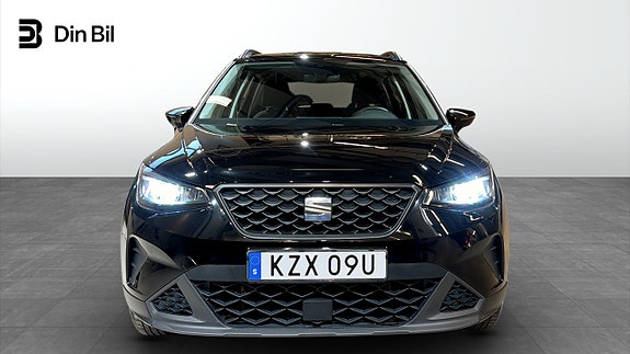 Seat Arona 4 of 18