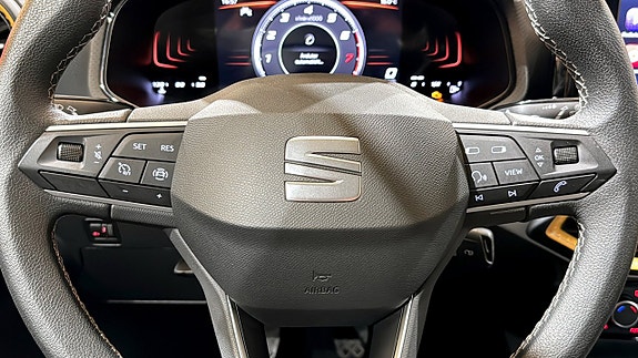 Seat Arona 15 of 18