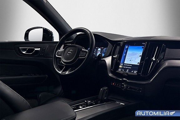 Volvo XC60 17 of 24