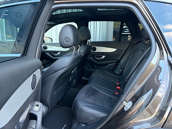 Mercedes-Benz GLC220 d 14 of 20