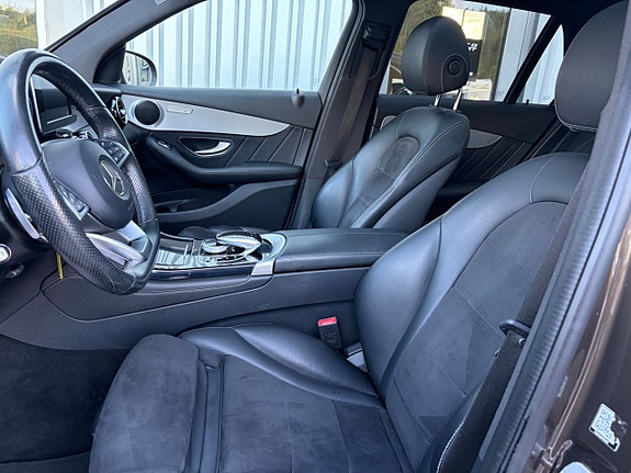 Mercedes-Benz GLC220 d 17 of 20
