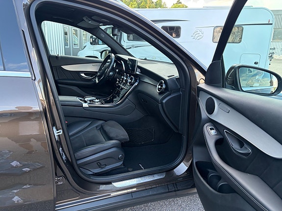Mercedes-Benz GLC220 d 12 of 20