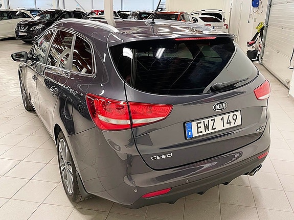 Kia Ceed 3 of 7
