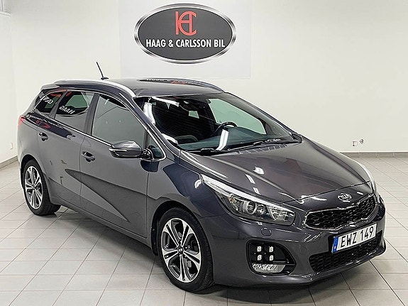 Kia Ceed 2 of 7