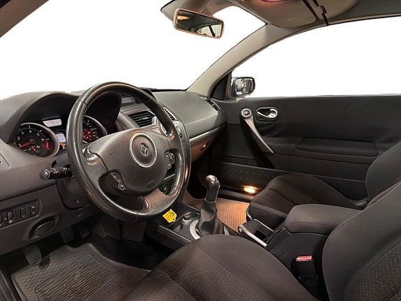Renault Megane 7 of 15