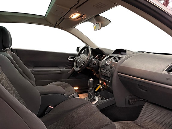 Renault Megane 9 of 15