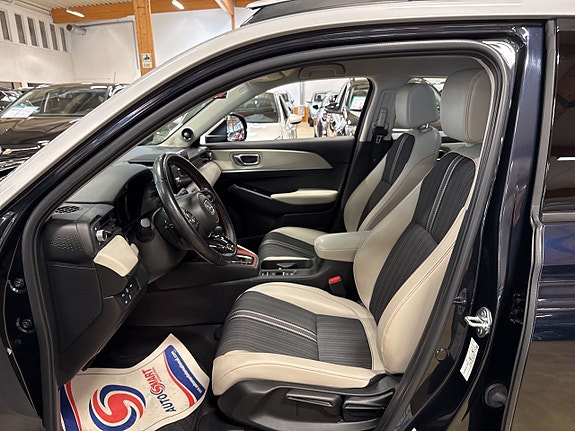 Honda HR-V 8 of 16