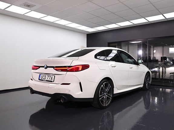 BMW 220d 9 of 30