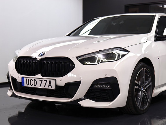 BMW 220d 2 of 30