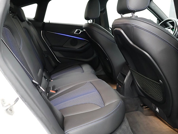 BMW 220d 30 of 30