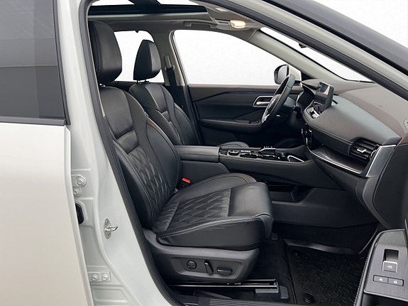 Nissan X-Trail 16 of 30