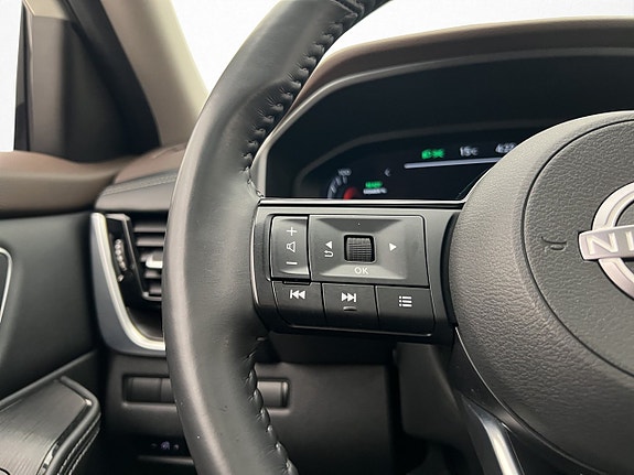 Nissan X-Trail 22 of 30