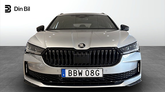 Skoda Superb 4 of 15