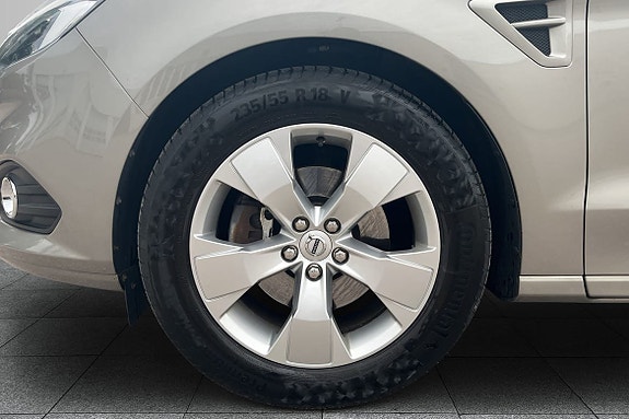 Ford S-MAX 8 of 18