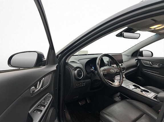 Hyundai Kona 10 of 30