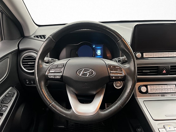 Hyundai Kona 15 of 30