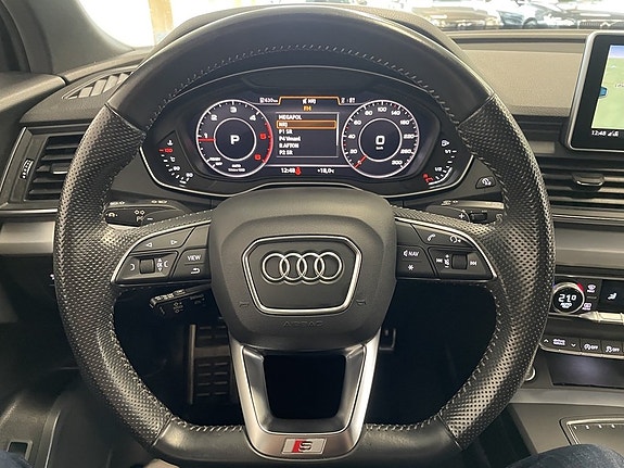 Audi Q5 14 of 26