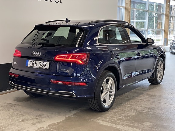 Audi Q5 7 of 26