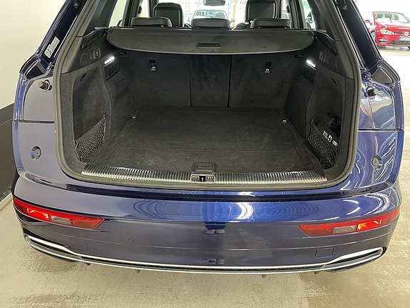 Audi Q5 9 of 26