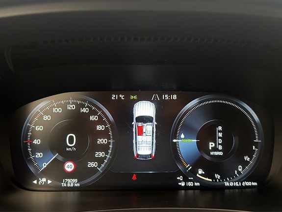 Volvo V90 16 of 30