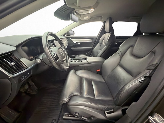 Volvo V90 11 of 30