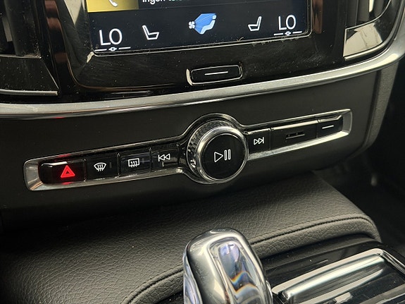 Volvo V90 28 of 30