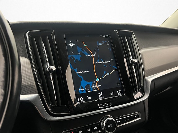Volvo V90 23 of 30